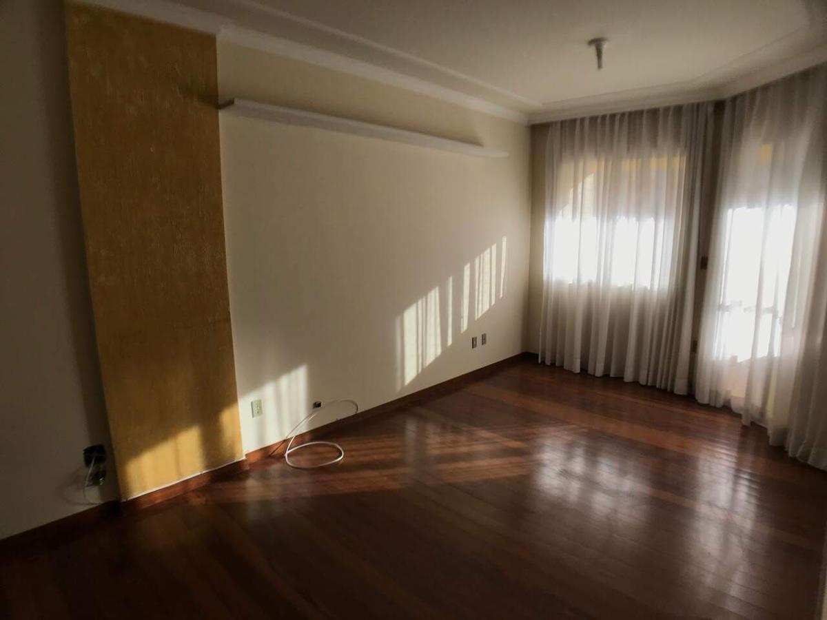 Apartamento, Estoril, 2 Quartos, 1 Vaga, 1 Suíte