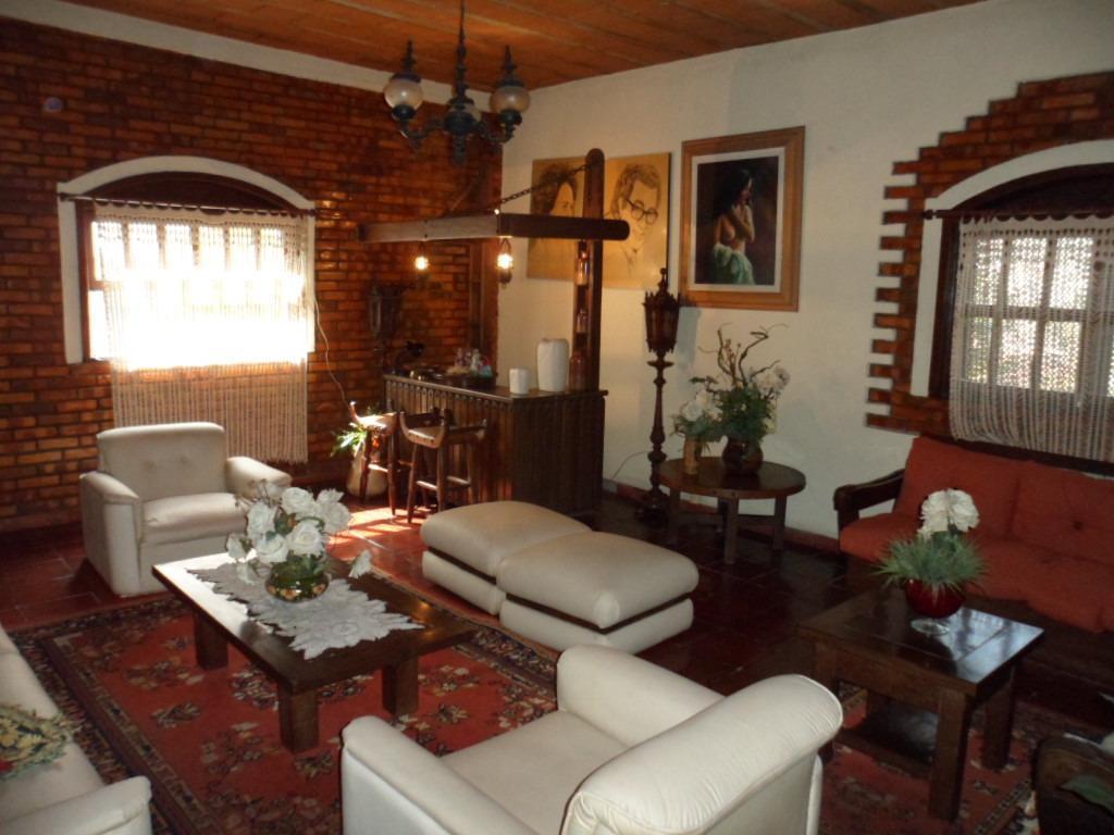 Casa, Centro, 4 Quartos, 10 Vagas, 1 Suíte