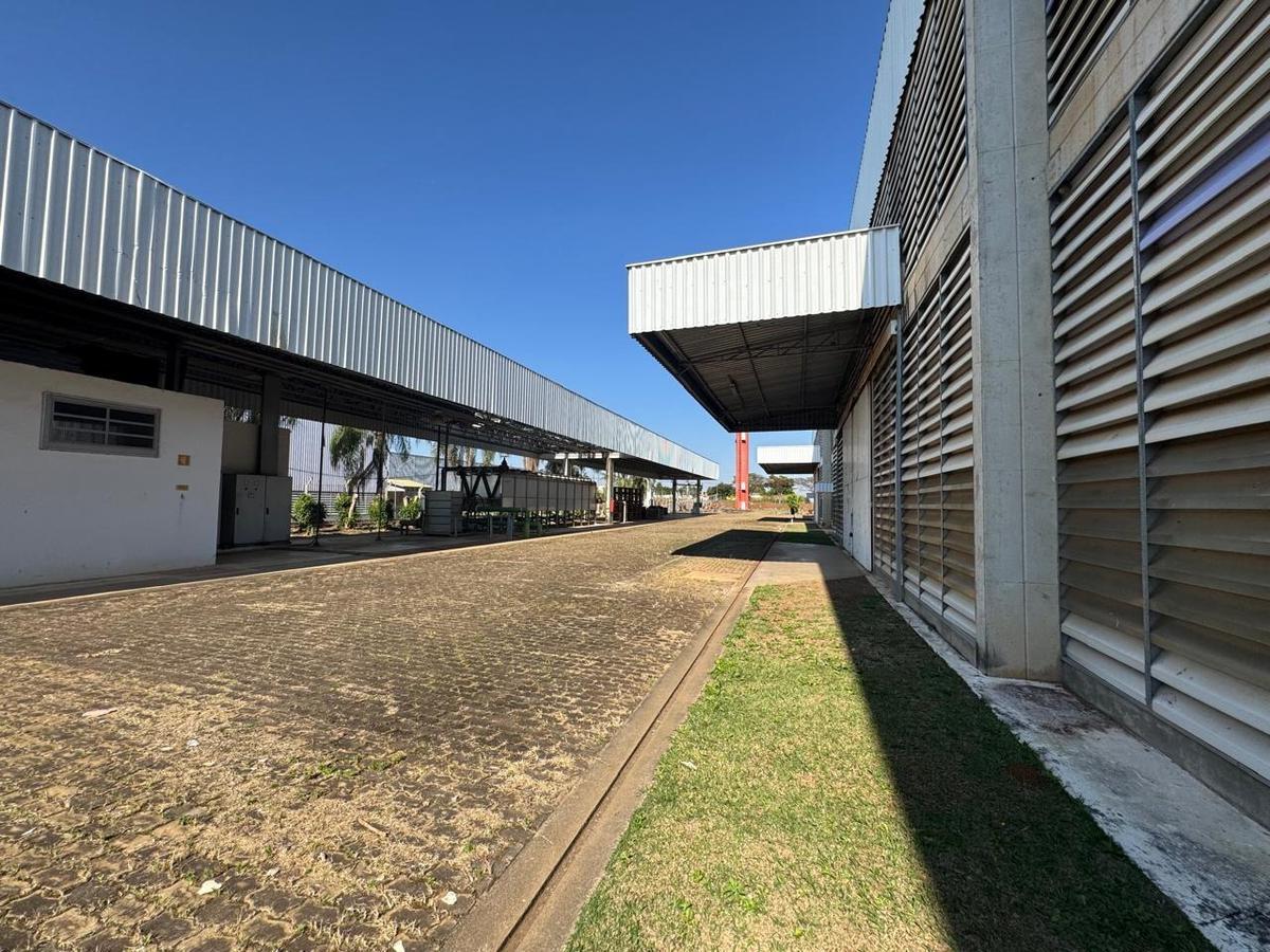 Galpão, Distrito Industrial Cláudio Galvão Nogueira, 0 Quarto, 0 Vaga