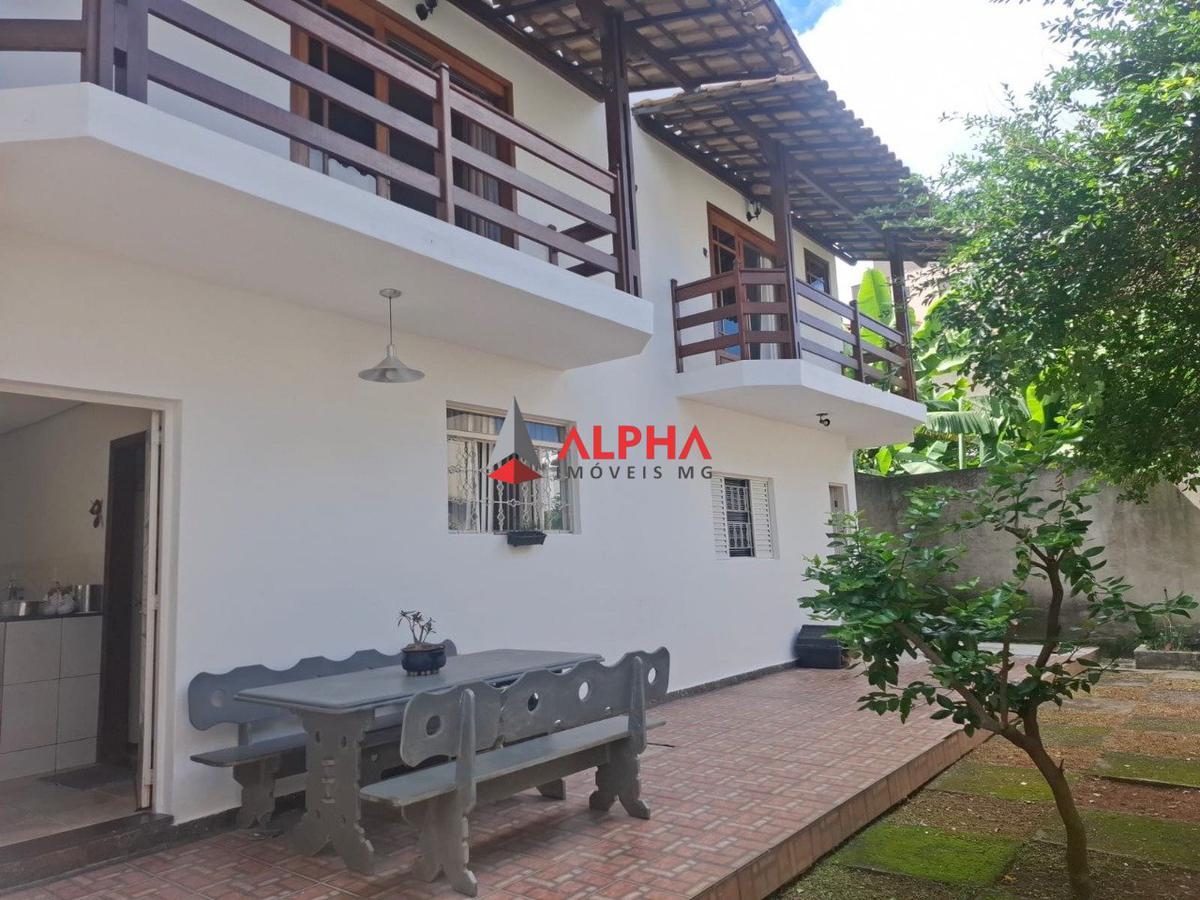 Casa, Jardim Riacho das Pedras, 5 Quartos, 4 Vagas, 2 Suítes