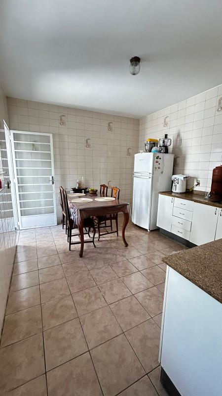 Casa, Novo Progresso, 2 Quartos, 4 Vagas, 1 Suíte