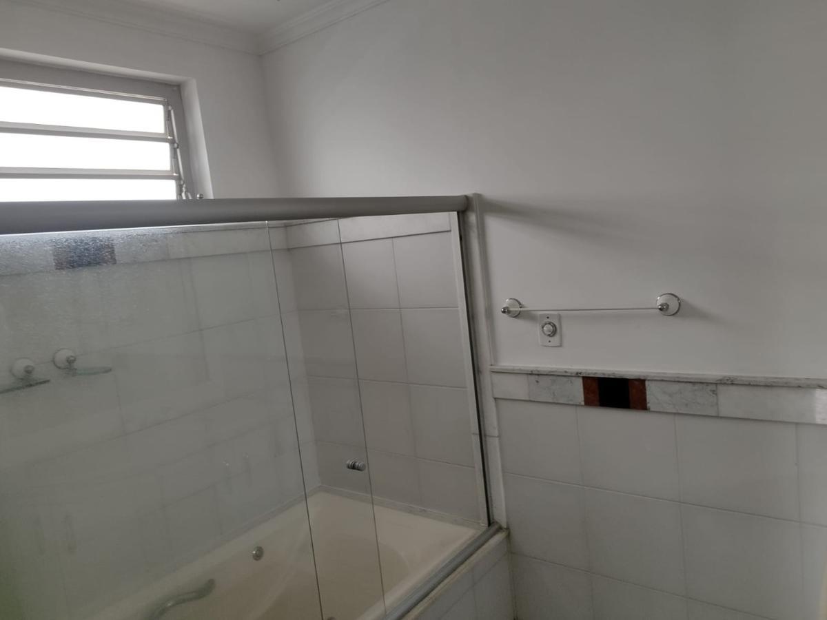 Casa, Fernão Dias, 4 Quartos, 5 Vagas, 2 Suítes