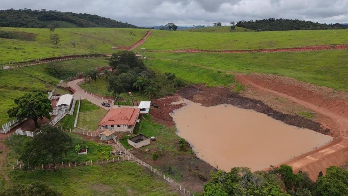 Fazenda, Zona Rural, 4 Quartos, 0 Vaga, 1 Suíte