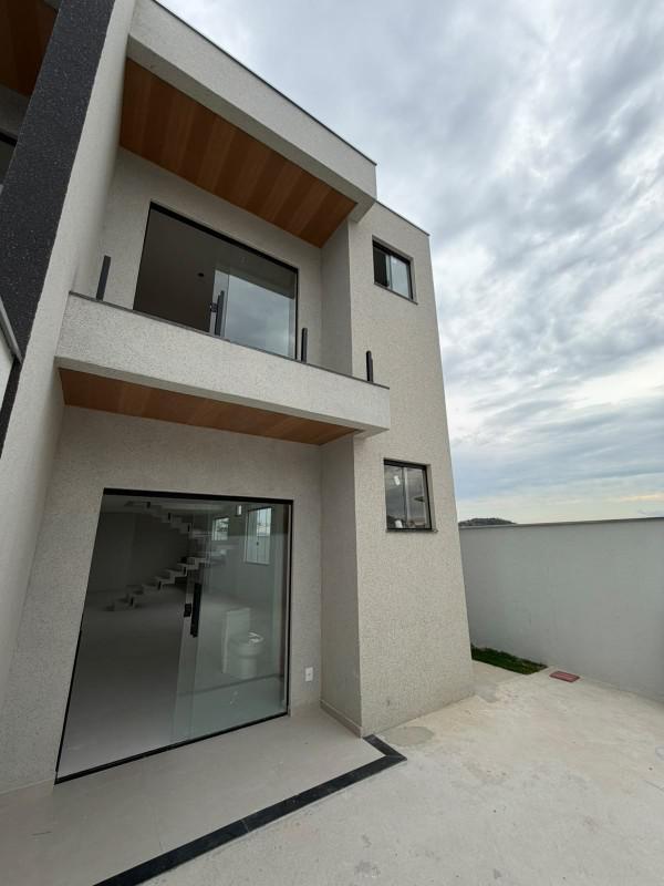 Casa, Liberdade, 3 Quartos, 4 Vagas, 3 Suítes