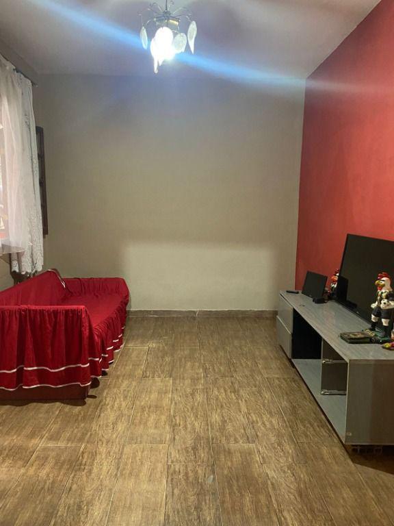 Casa, Morro São Francisco, 2 Quartos, 0 Vaga