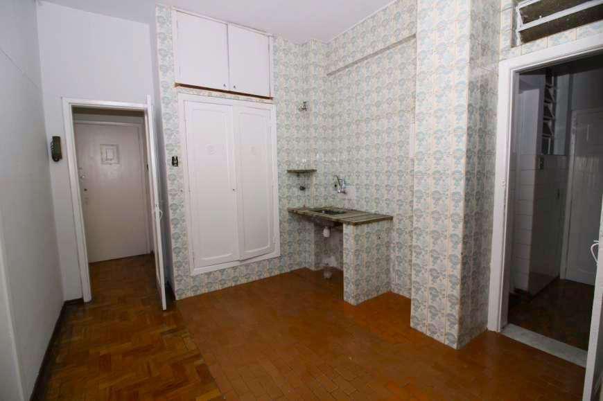 Apartamento, Centro, 2 Quartos, 0 Vaga