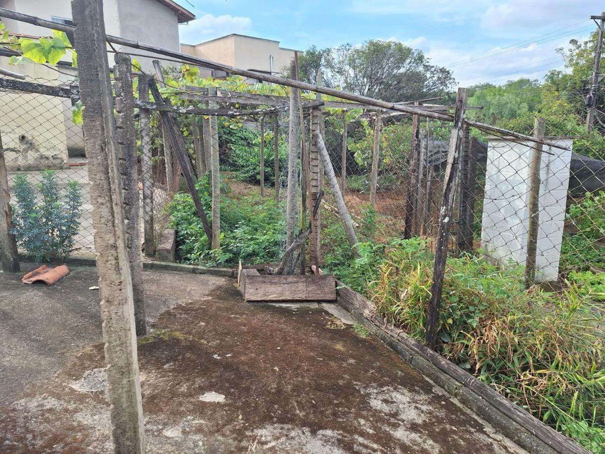 Casa, Parque Rinaldo, 2 Quartos, 0 Vaga