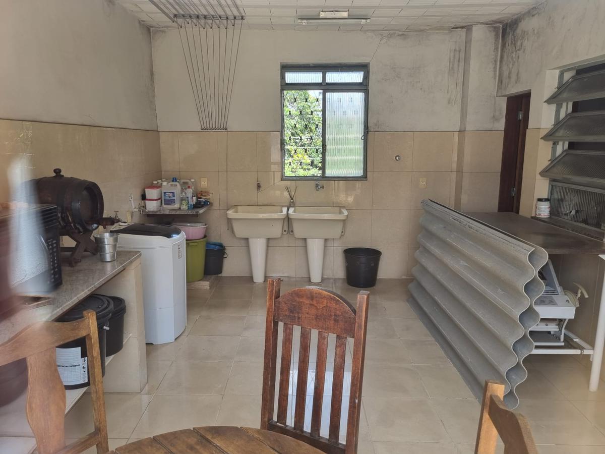 Casa, Carmo, 4 Quartos, 0 Vaga, 1 Suíte