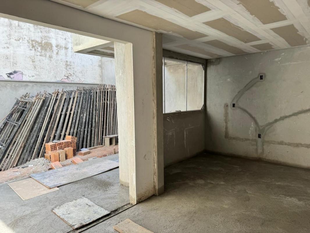 Casa, Fernão Dias, 3 Quartos, 2 Vagas, 1 Suíte