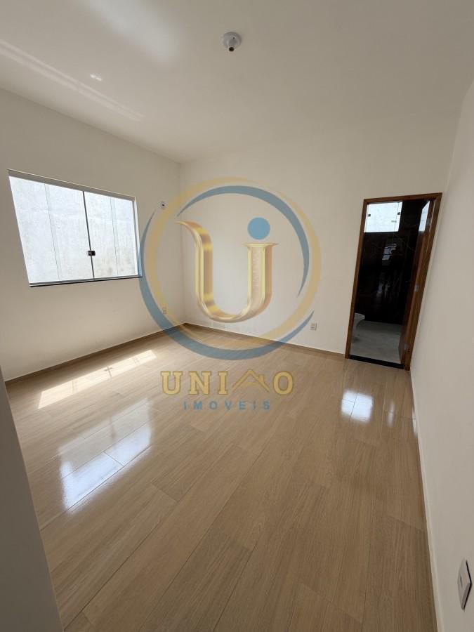 Casa, Centro, 3 Quartos, 2 Vagas, 1 Suíte
