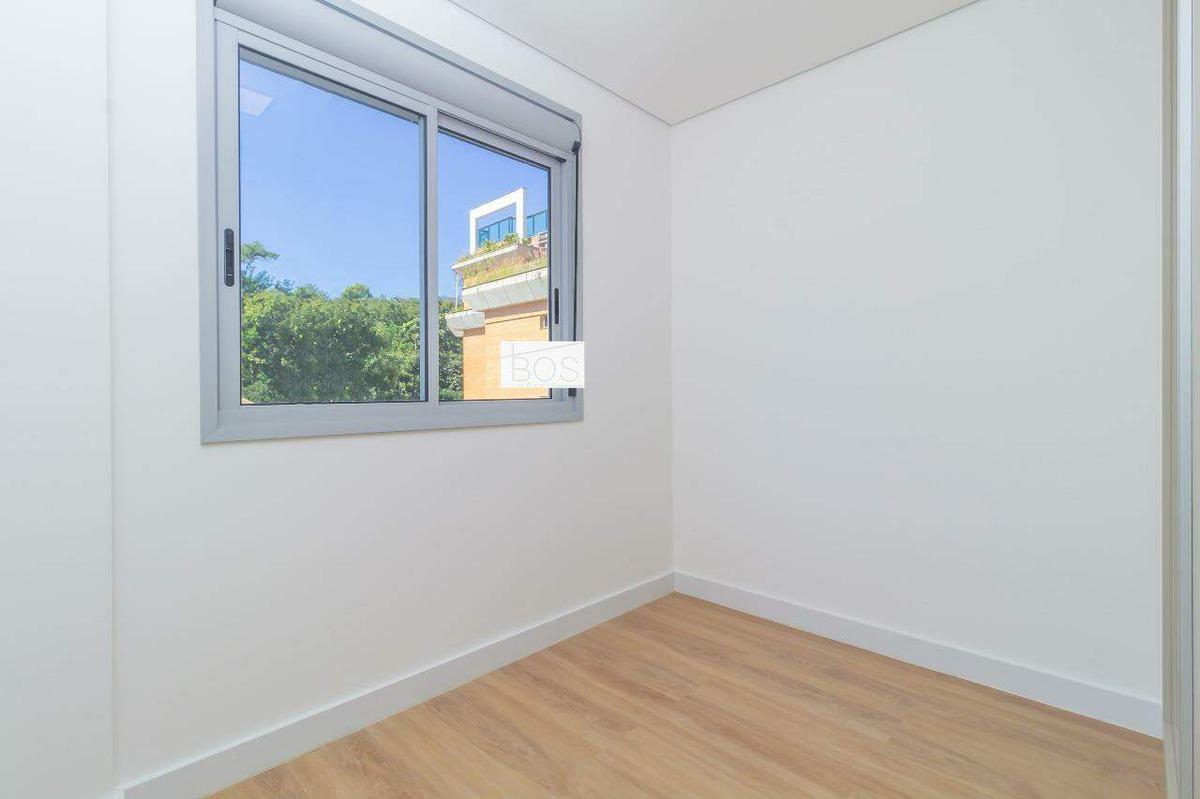 Apartamento, Sagrada Família, 3 Quartos, 2 Vagas, 1 Suíte