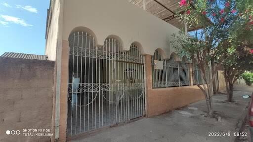 Casa, Caladinho, 3 Quartos, 3 Vagas