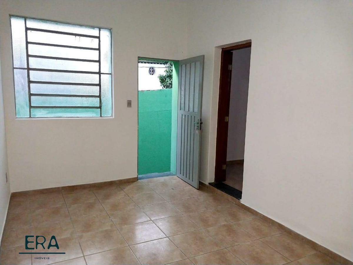 Casa, Bonfim, 2 Quartos, 0 Vaga