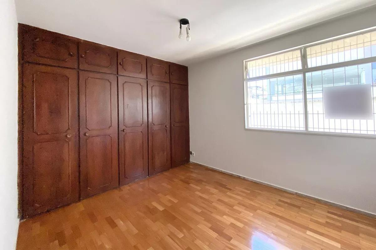 Apartamento, Funcionários, 4 Quartos, 2 Vagas, 1 Suíte