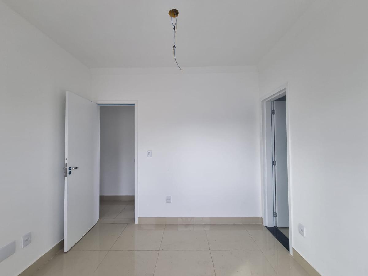 Apartamento, Inconfidentes, 2 Quartos, 2 Vagas