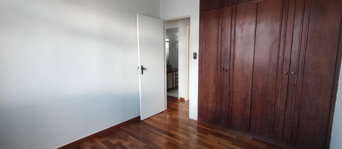 Apartamento, Estoril, 3 Quartos, 1 Vaga