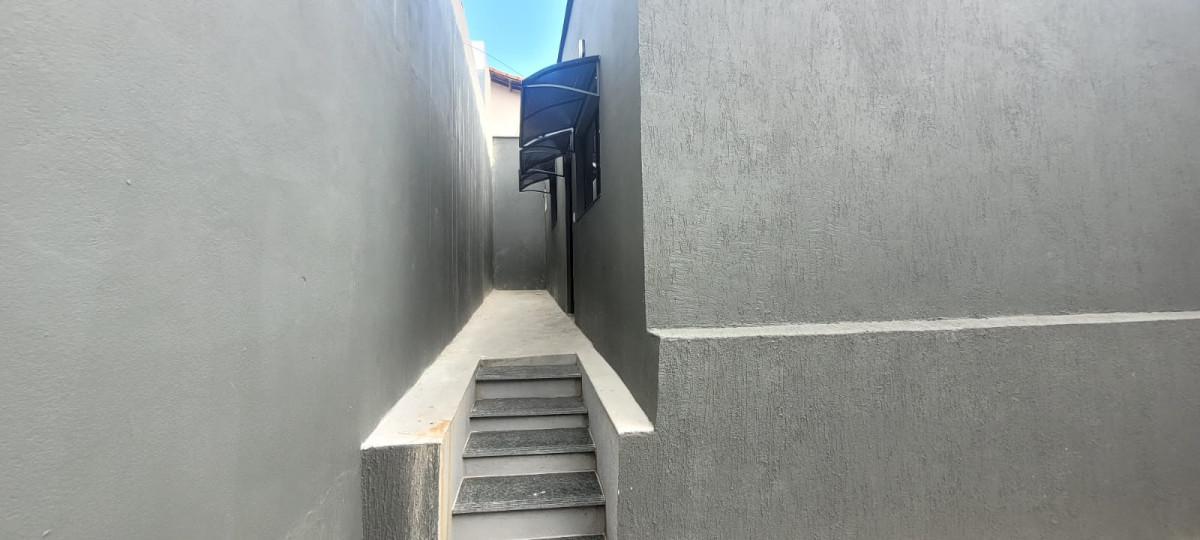 Casa, Vila Clóris, 3 Quartos, 2 Vagas, 1 Suíte