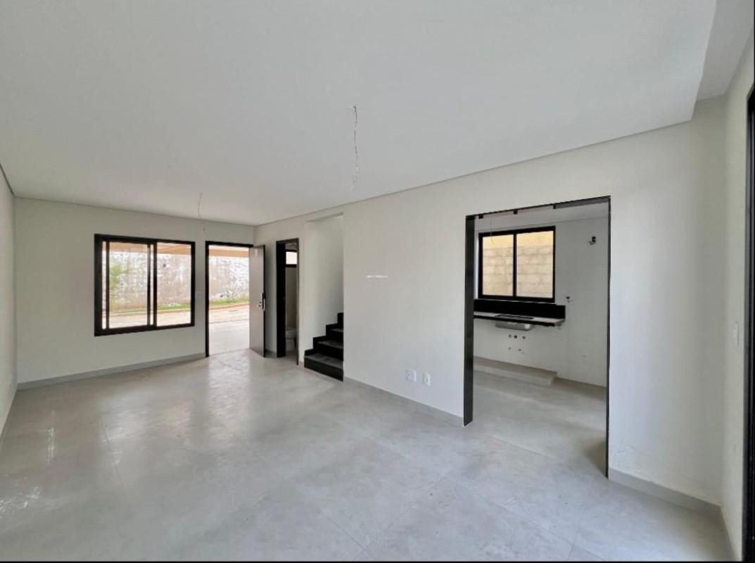 Casa, Pampulha, 4 Quartos, 2 Vagas, 1 Suíte