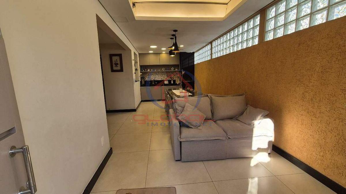 Casa, Ouro Preto, 5 Quartos, 2 Vagas, 1 Suíte