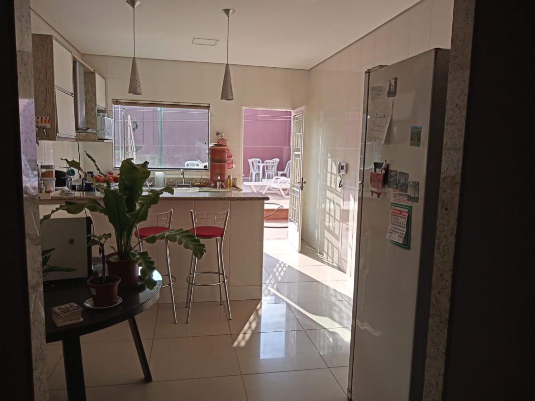 Casa, São Marcos, 6 Quartos, 6 Vagas, 1 Suíte