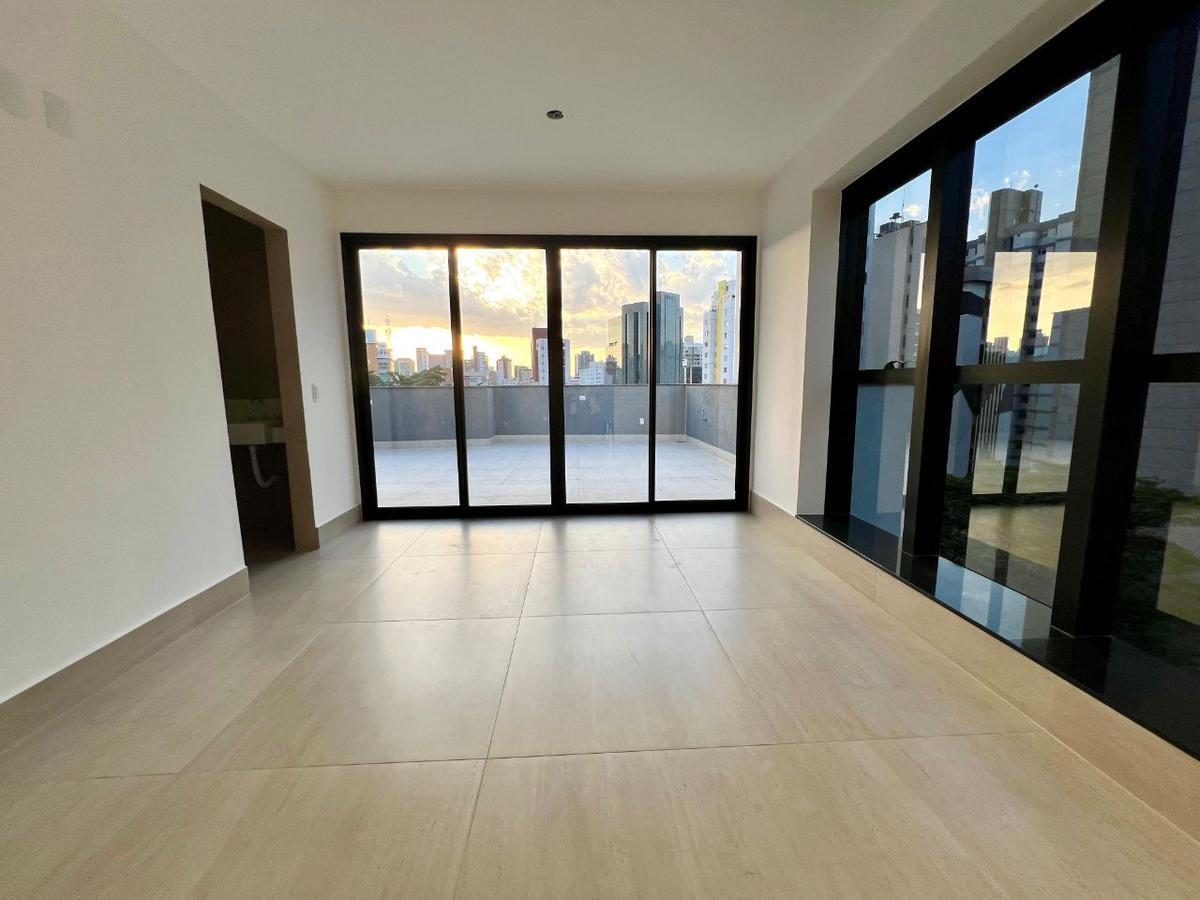 Cobertura, Carmo, 4 Quartos, 2 Vagas, 2 Suítes