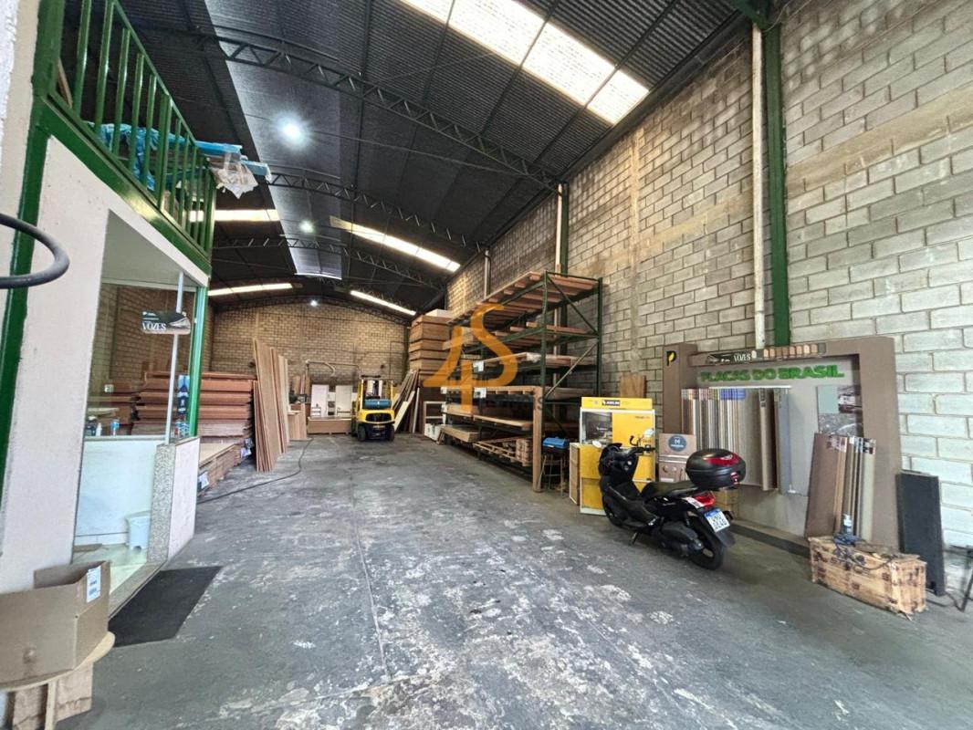 Galpão, Liberdade, 0 Quarto, 0 Vaga