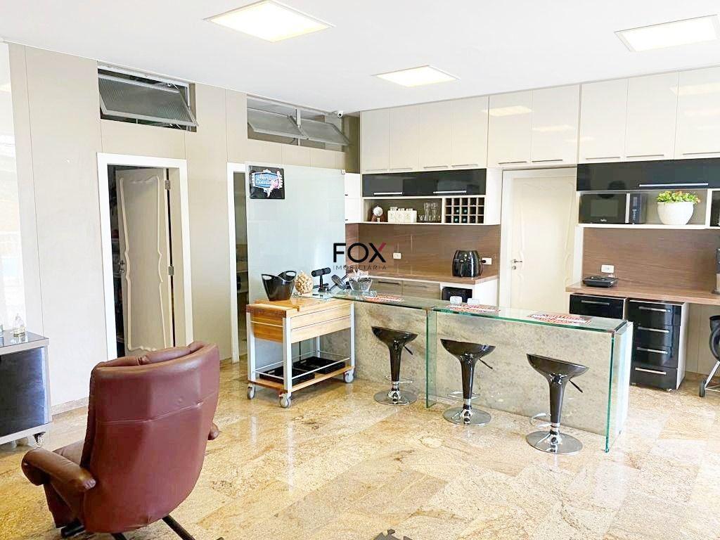 Casa, Cidade Jardim, 7 Quartos, 8 Vagas, 3 Suítes
