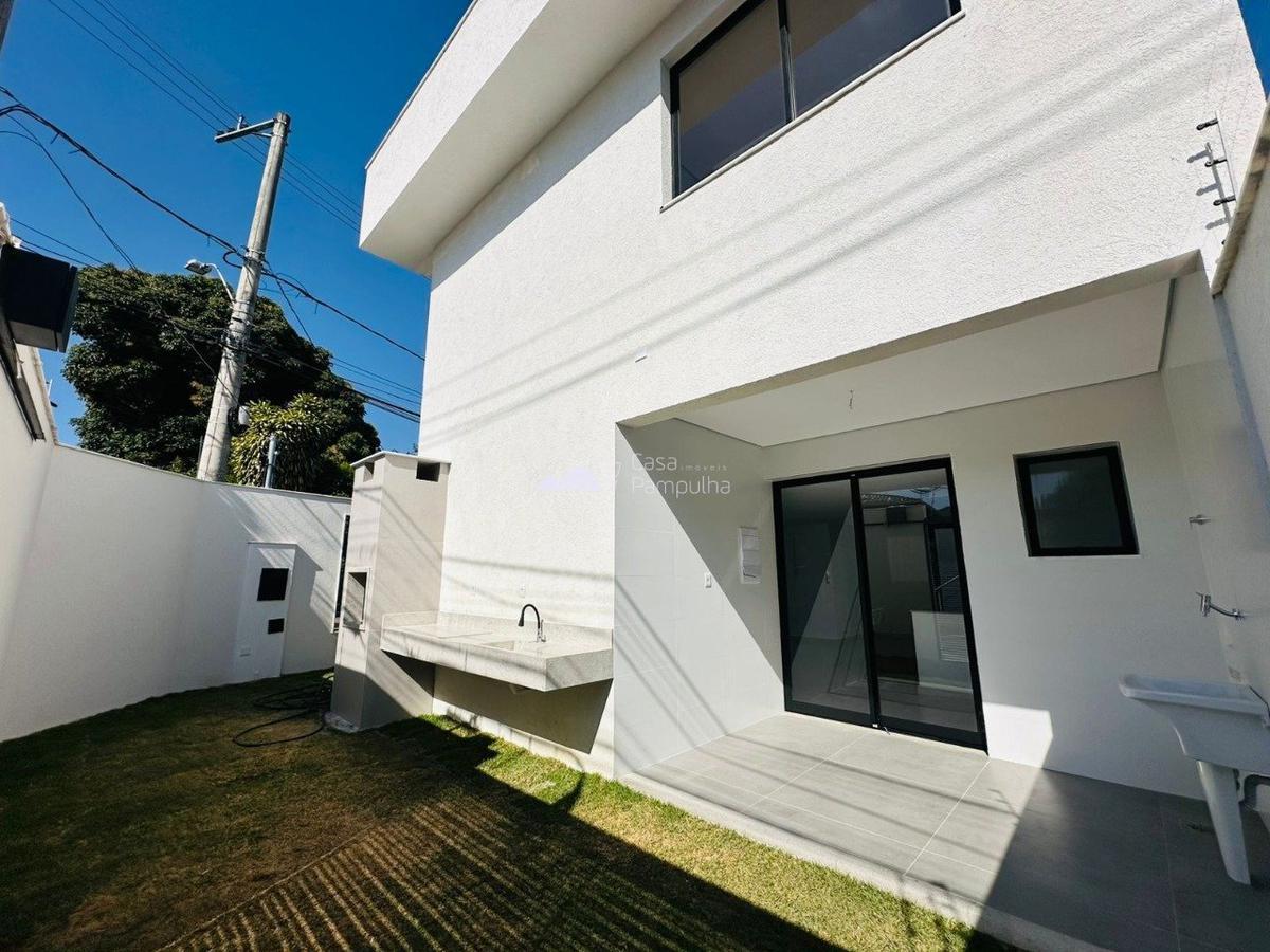 Casa, Planalto, 3 Quartos, 4 Vagas, 3 Suítes
