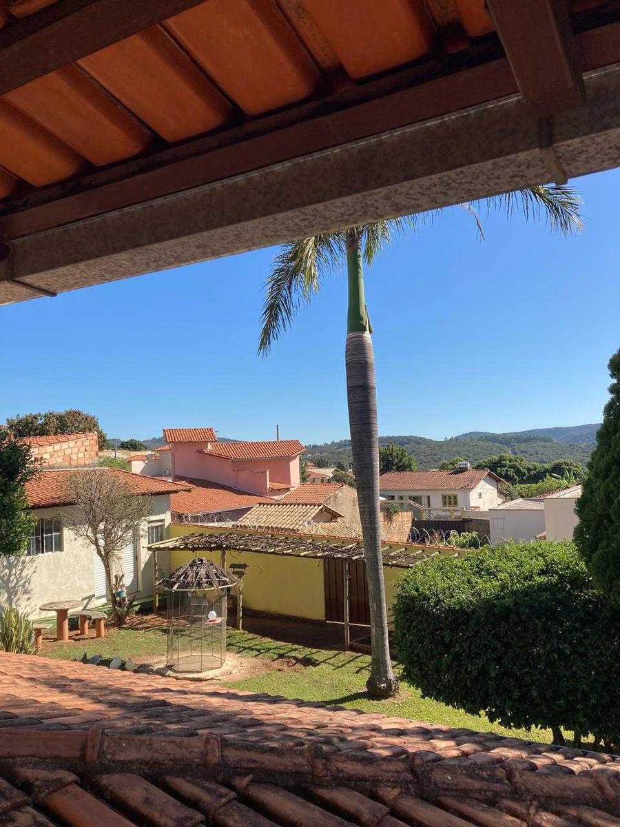 Casa, Centro, 4 Quartos, 6 Vagas, 1 Suíte