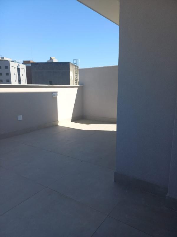 Cobertura, Centro, 2 Quartos, 2 Vagas, 2 Suítes