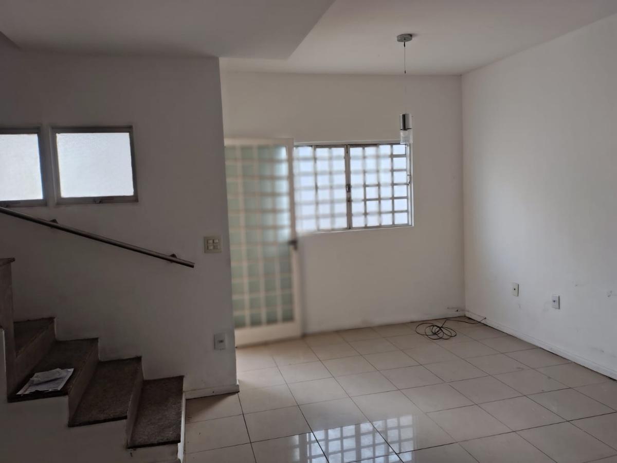 Casa, Santa Terezinha, 3 Quartos, 1 Vaga