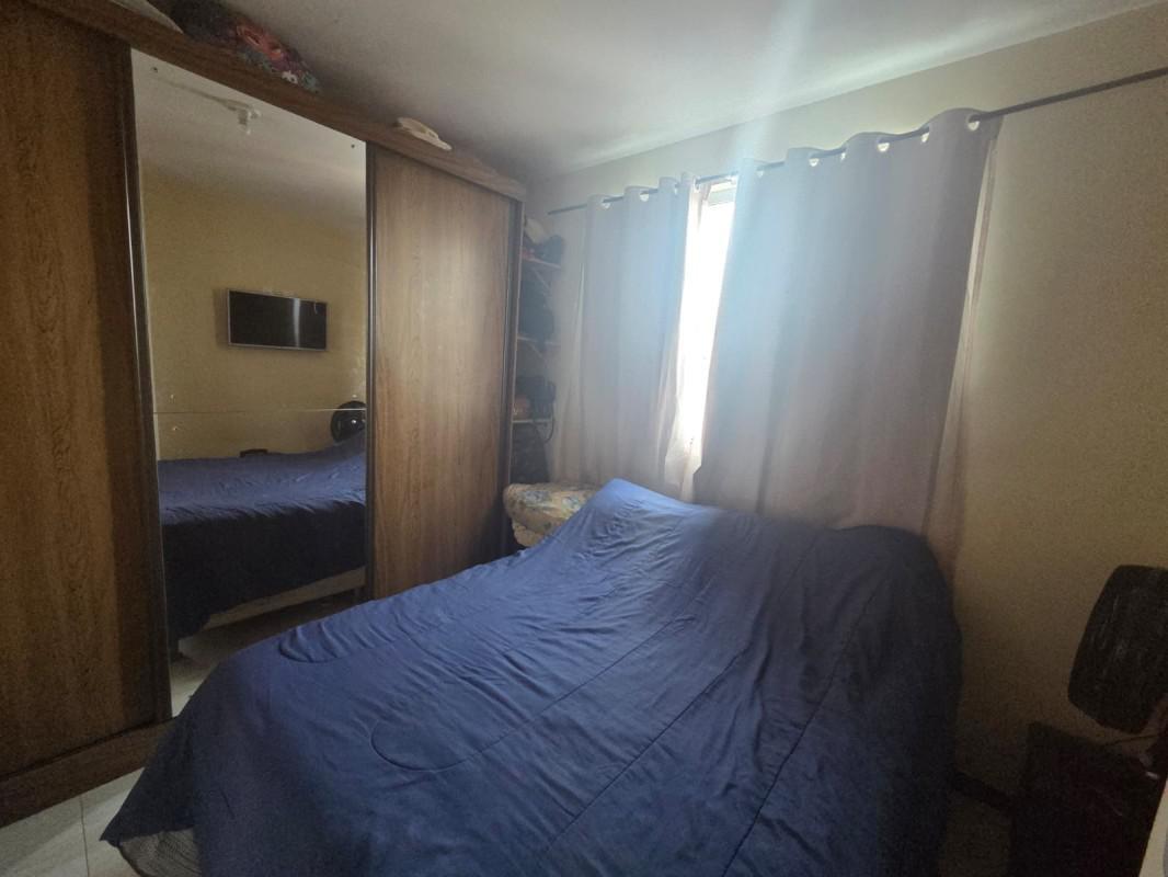 Apartamento, Coqueiros, 3 Quartos, 0 Vaga, 1 Suíte