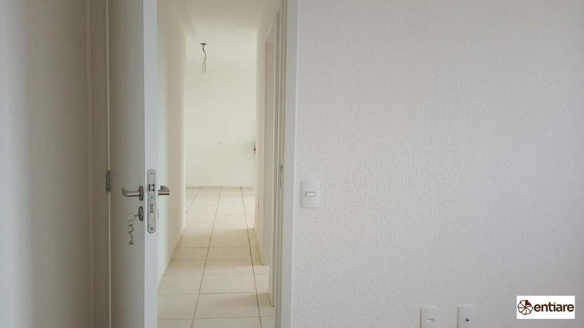 Apartamento, Jardim dos Comerciários, 2 Quartos, 1 Vaga