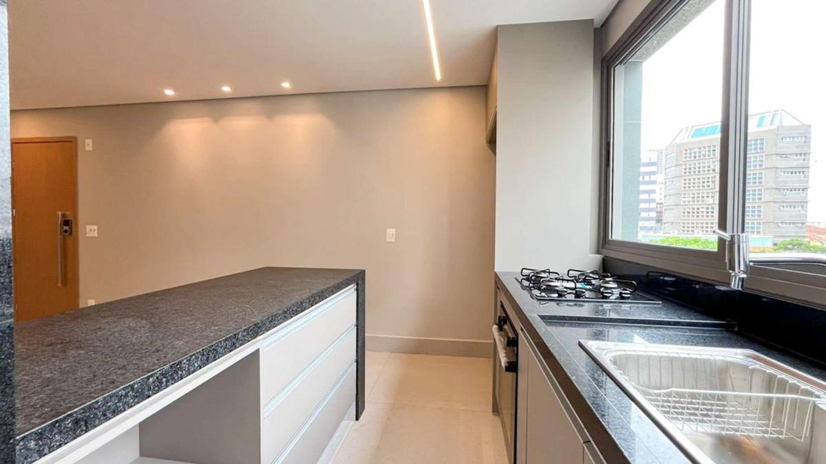 Apartamento, Funcionários, 1 Quarto, 2 Vagas, 1 Suíte