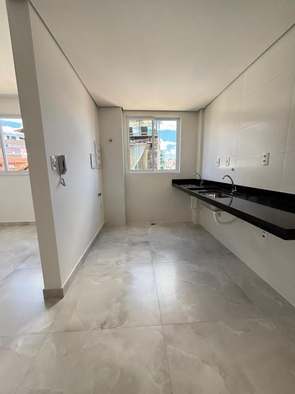 Apartamento, Sagrada Família, 3 Quartos, 2 Vagas, 1 Suíte