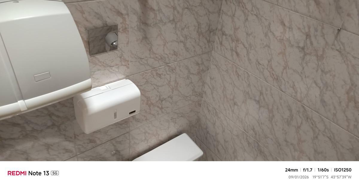 Sala, São Luiz (pampulha), 0 Quarto, 0 Vaga