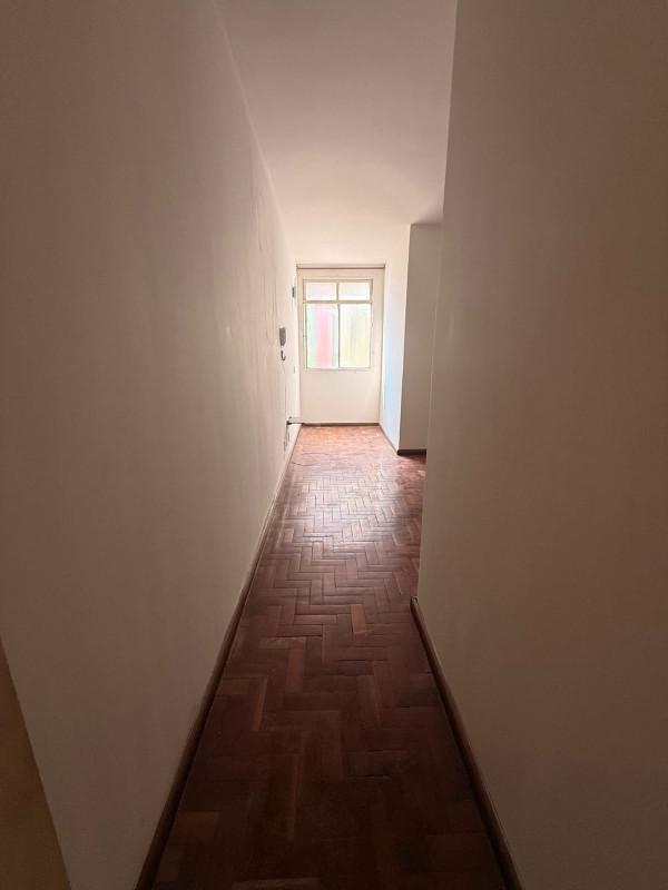 Apartamento, Centro, 2 Quartos, 0 Vaga