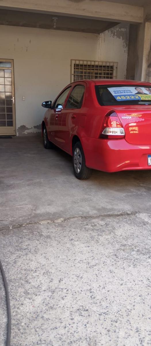 Casa, Piratininga (venda Nova), 3 Quartos, 2 Vagas, 1 Suíte