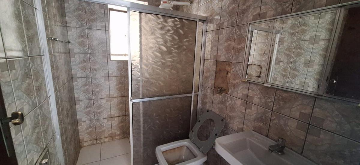 Casa, Centro, 5 Quartos, 0 Vaga, 1 Suíte