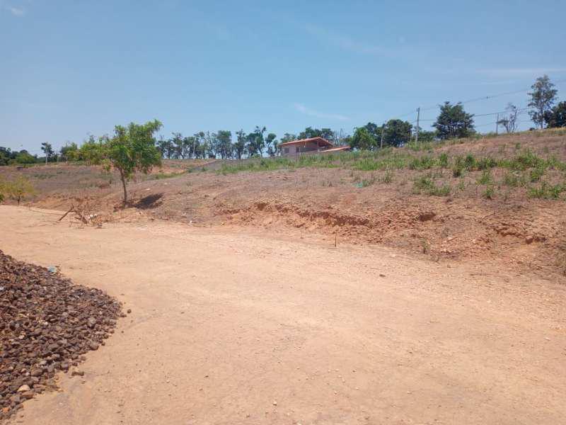 Lote, Jardim Vale dos Ipês, 0 Quarto, 0 Vaga