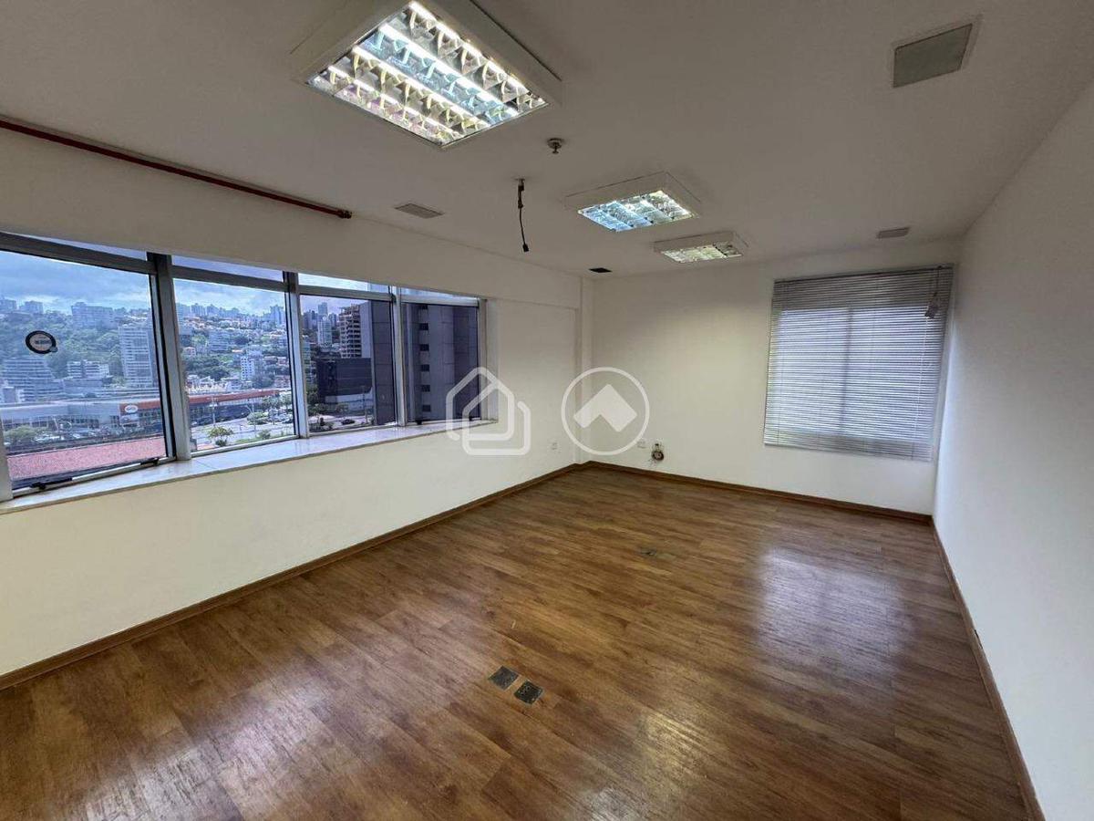 Sala, Estoril, 6 Vagas