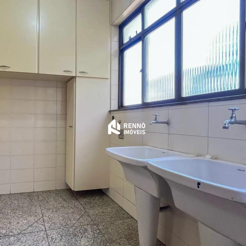 Apartamento, Coração de Jesus, 4 Quartos, 2 Vagas, 3 Suítes
