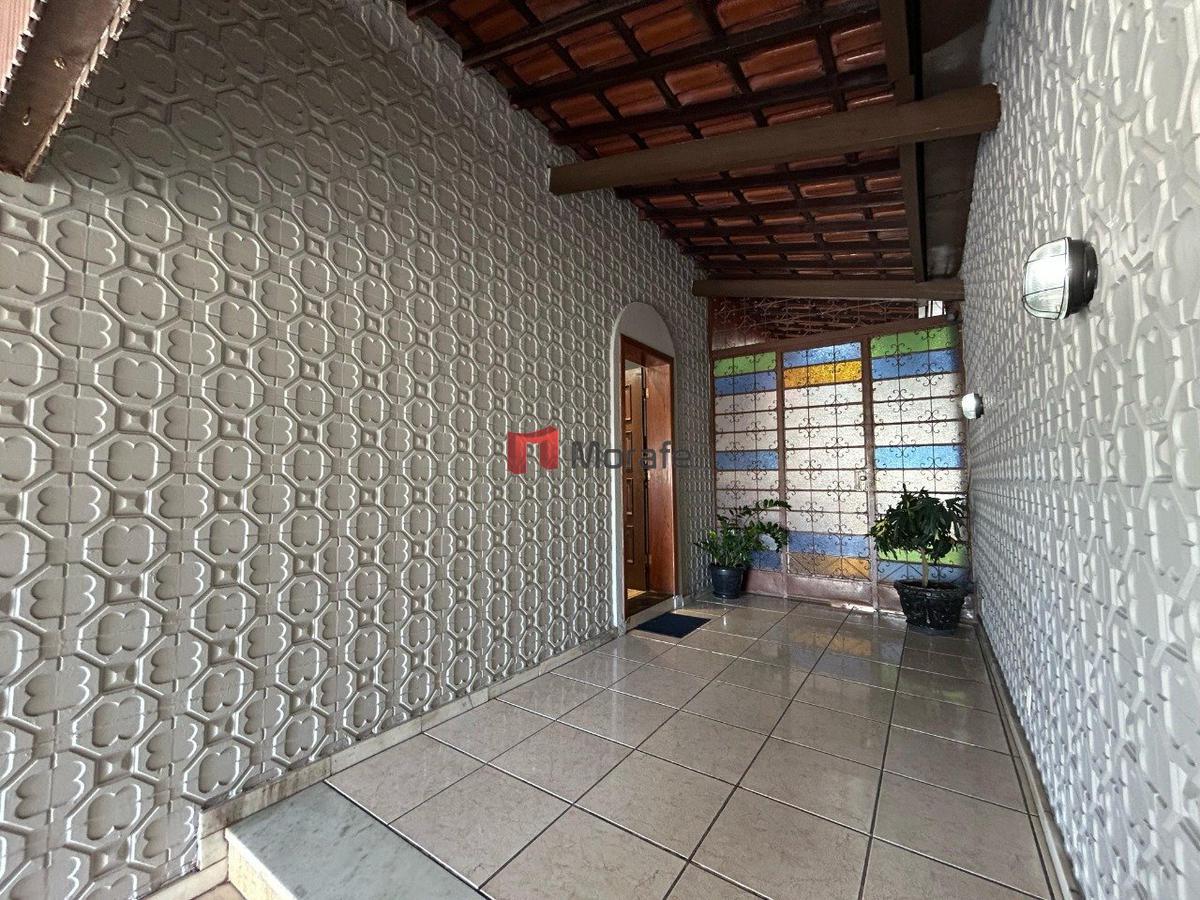 Casa, Itapoã, 4 Quartos, 6 Vagas, 1 Suíte