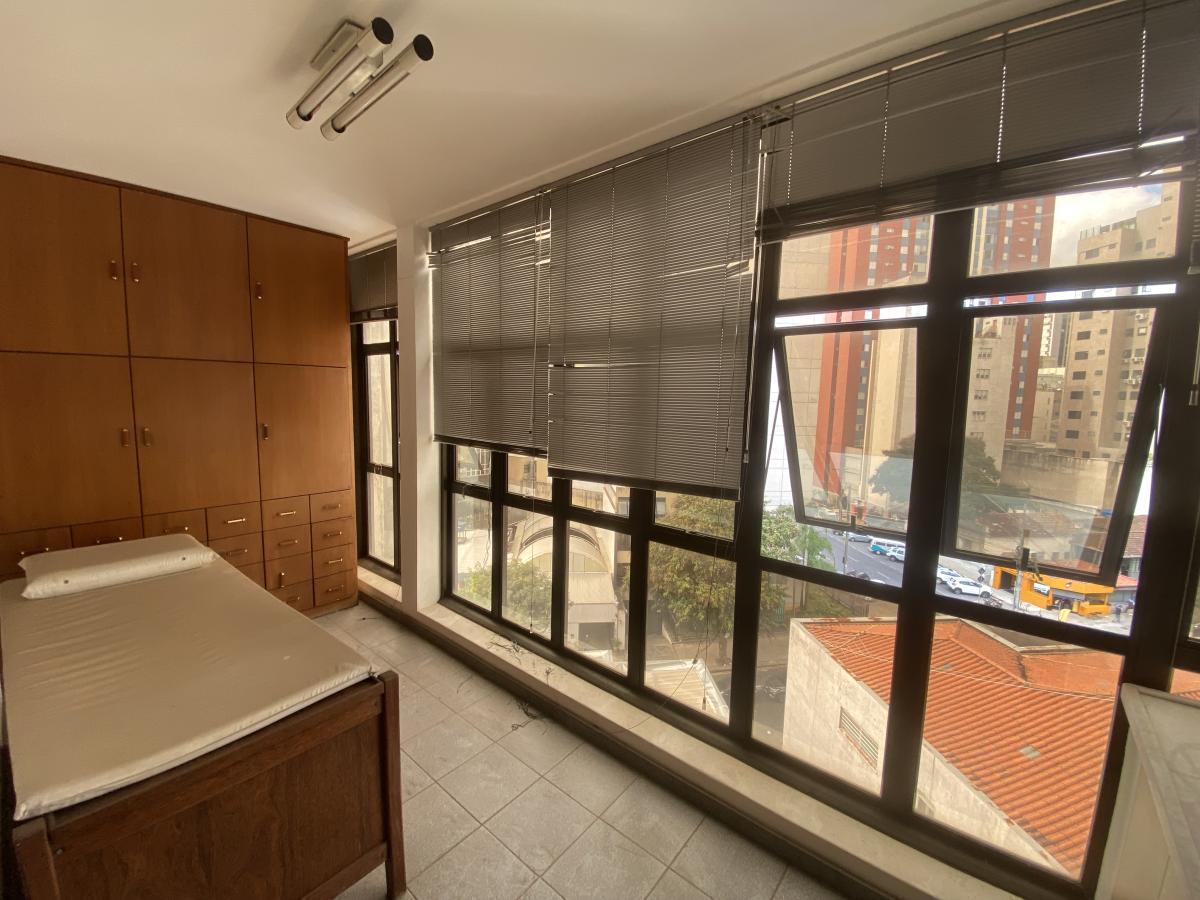 Sala, Santa Efigênia, 0 Quarto, 1 Vaga, 1 Suíte