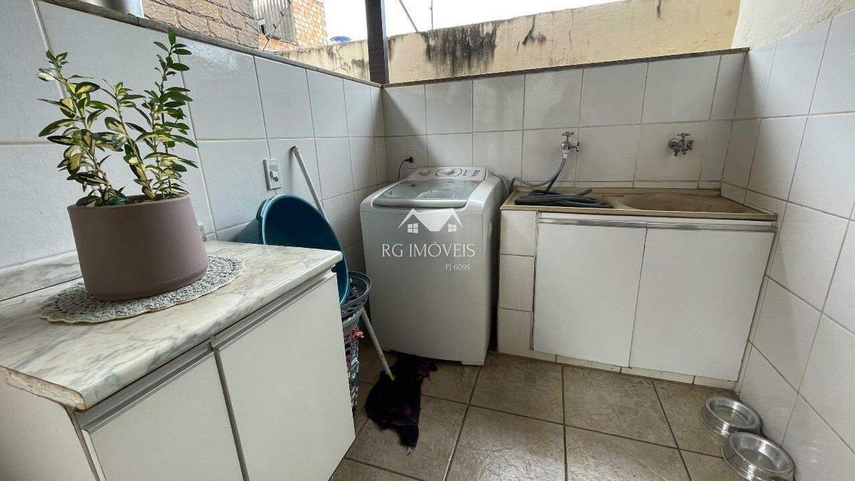 Casa, Novo das Industrias, 4 Quartos, 2 Vagas, 1 Suíte