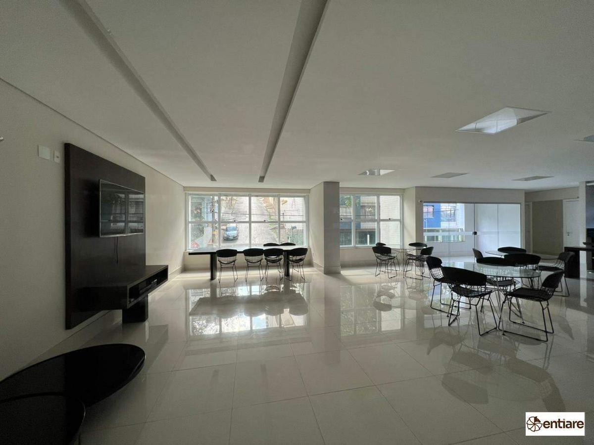 Apartamento, Coração de Jesus, 4 Quartos, 3 Vagas, 2 Suítes