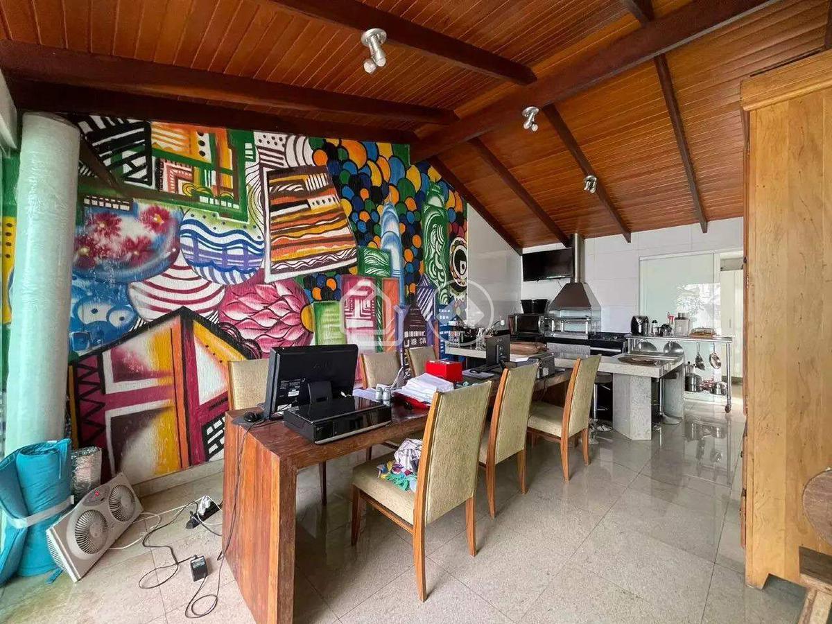 Casa, Estoril, 4 Quartos, 3 Vagas, 1 Suíte
