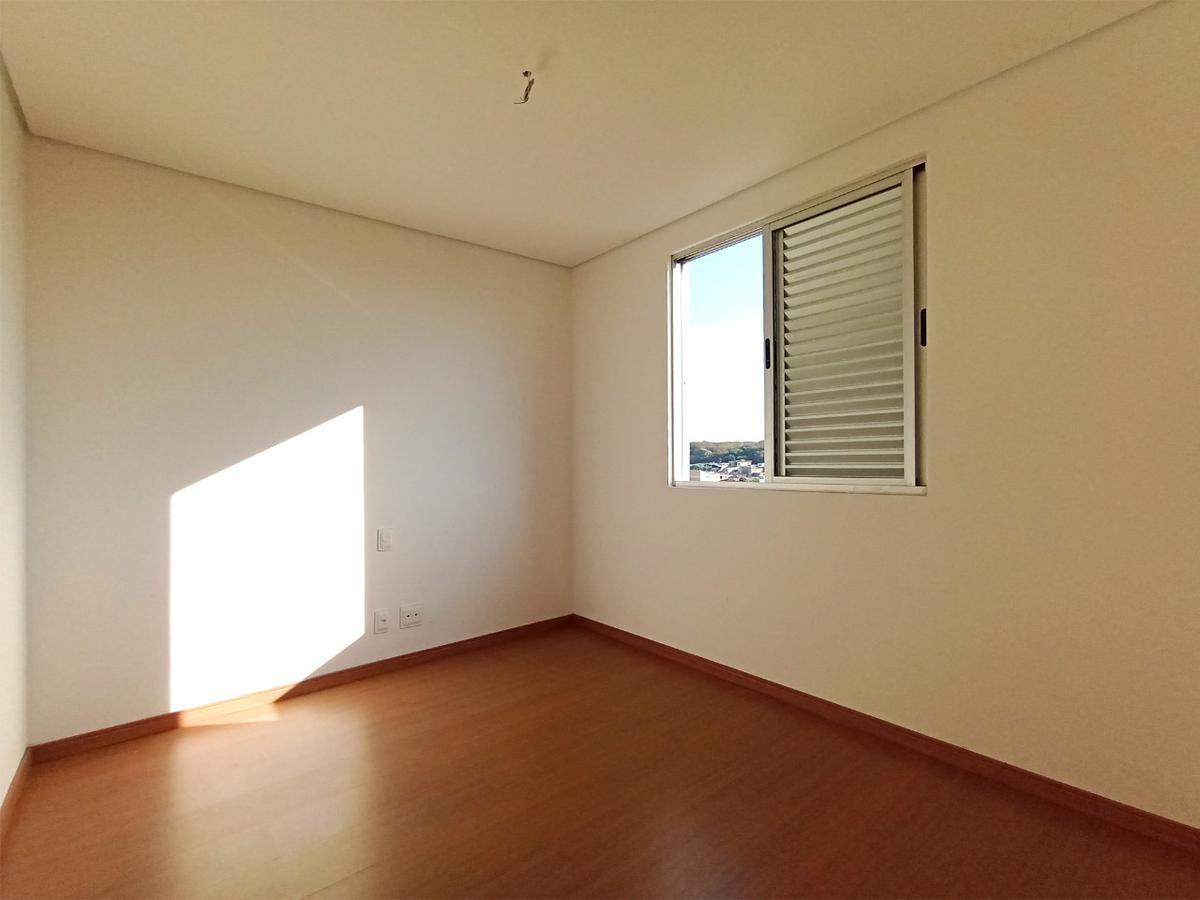 Apartamento, Caiçaras, 3 Quartos, 2 Vagas, 1 Suíte