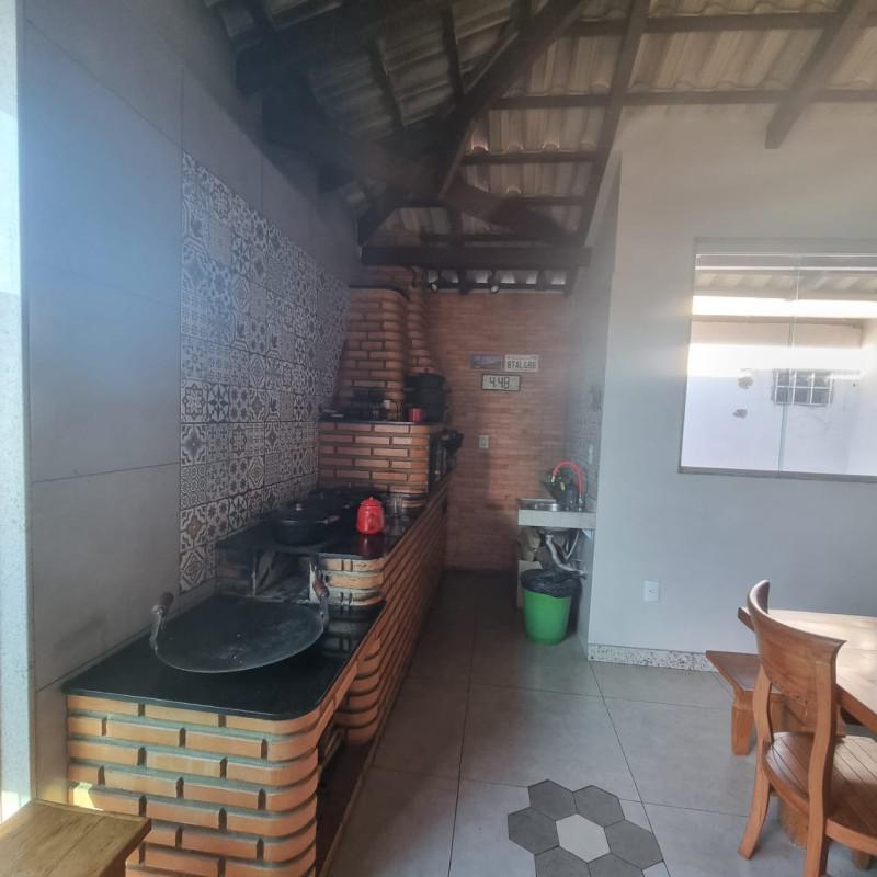 Casa, Tirol, 4 Quartos, 2 Vagas, 1 Suíte