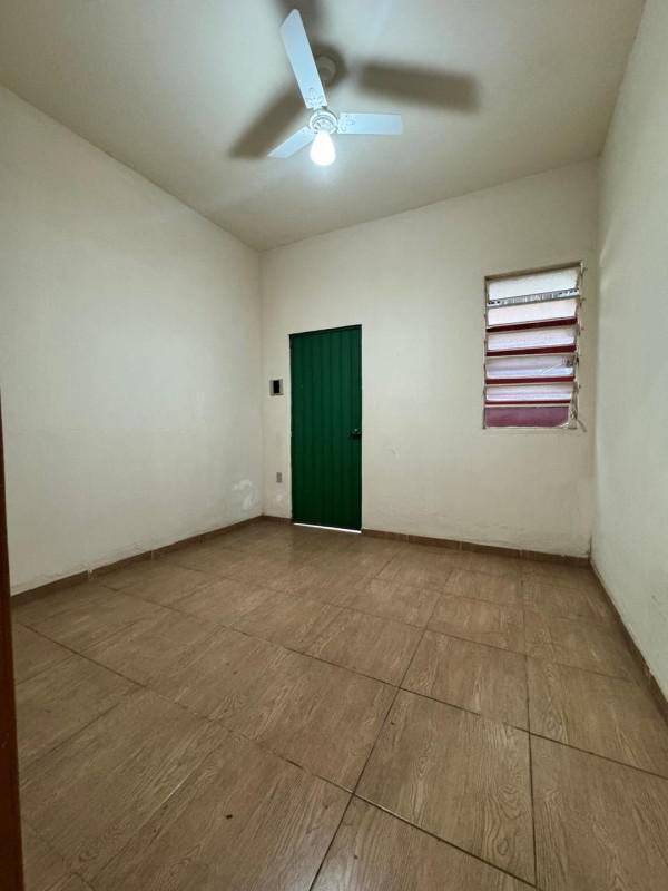 Casa, Sagrada Família, 4 Quartos, 5 Vagas, 1 Suíte